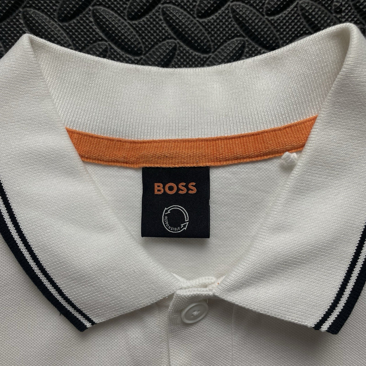 Hugo Boss White Polo Shirt | Men’s Classic Fit M