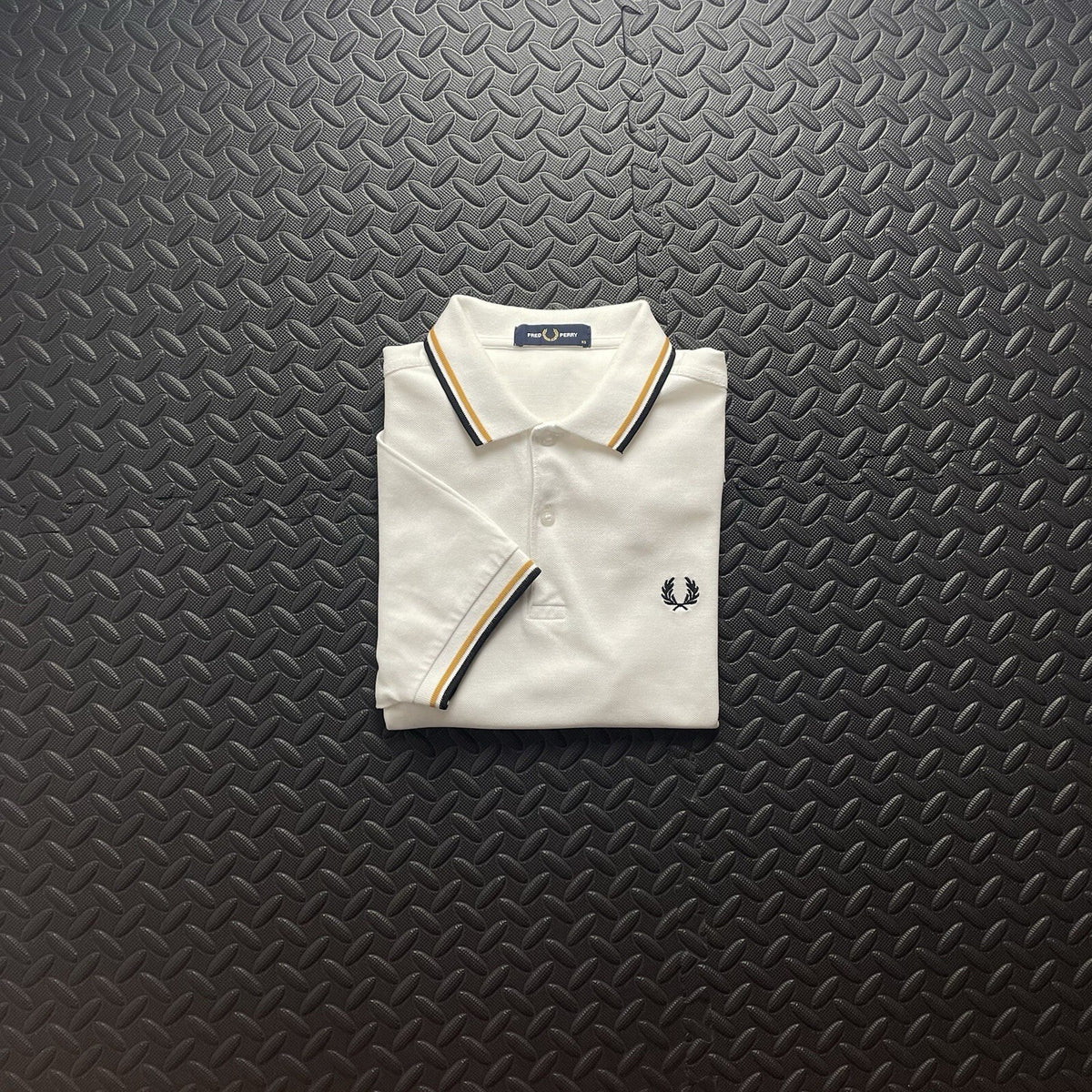 Fred Perry White Polo Shirt | Men’s XS / 3002