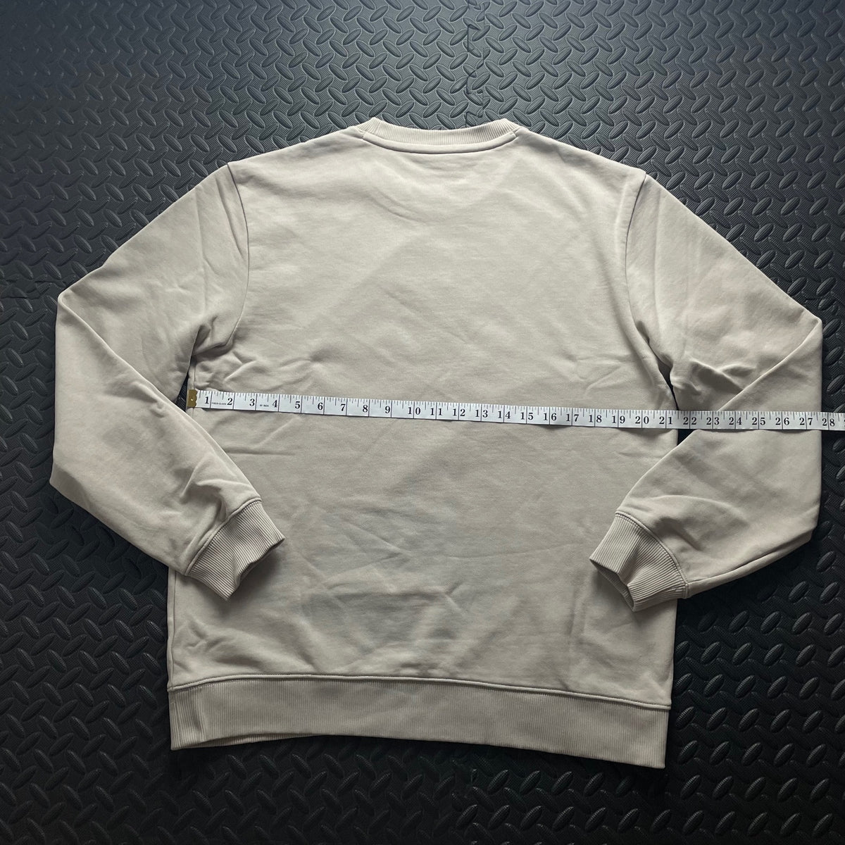 Hugo Boss Grey Crewneck Sweatshirt | Men’s L / 3689