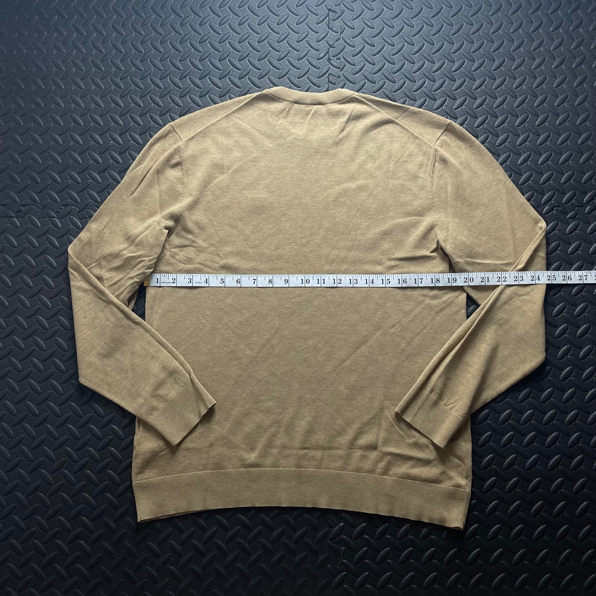 Hugo Boss Beige Crewneck Jumper | Men’s M / 3690