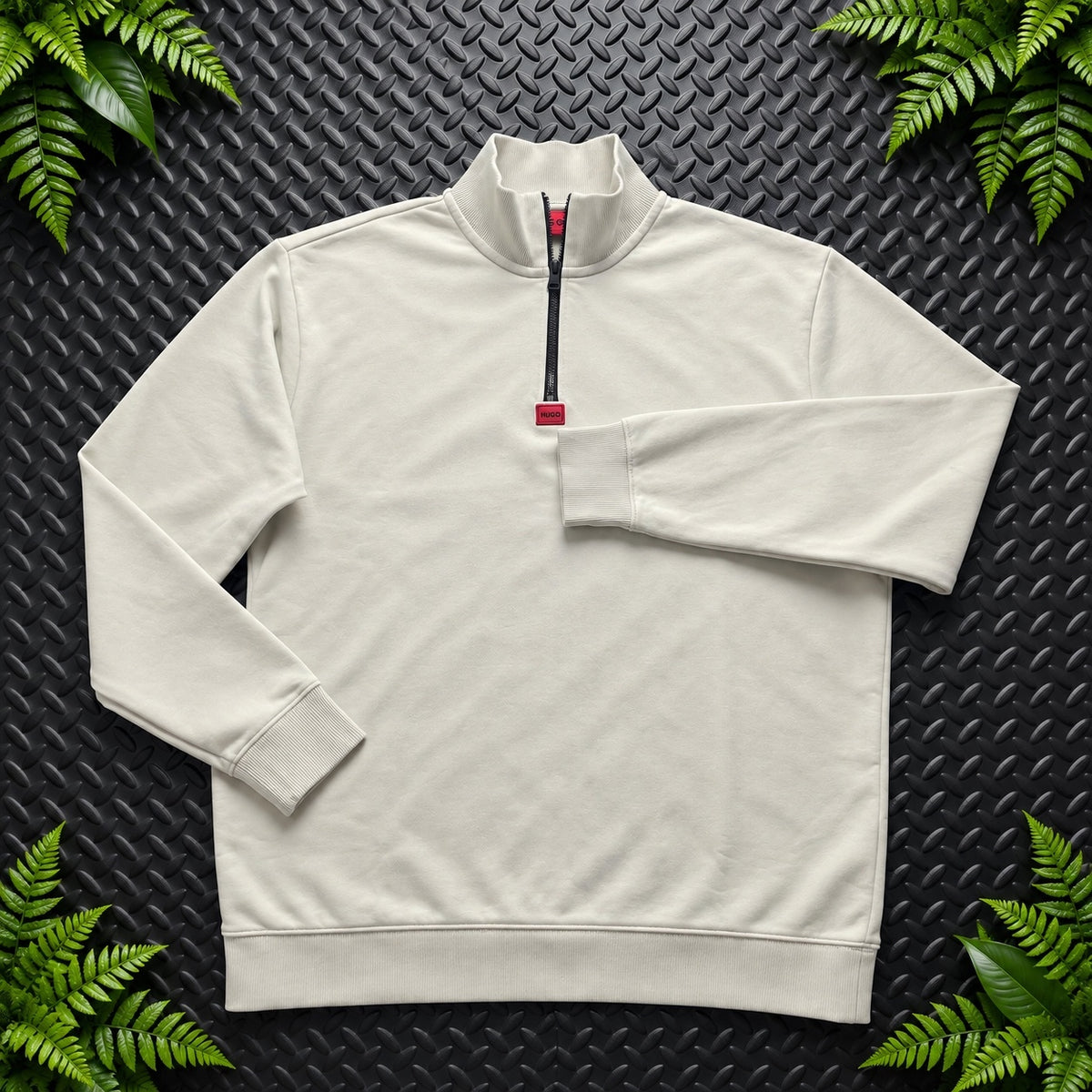 Hugo Boss Cream 1/4 Zip Sweatshirt / Mens Classic Fit L / 3693