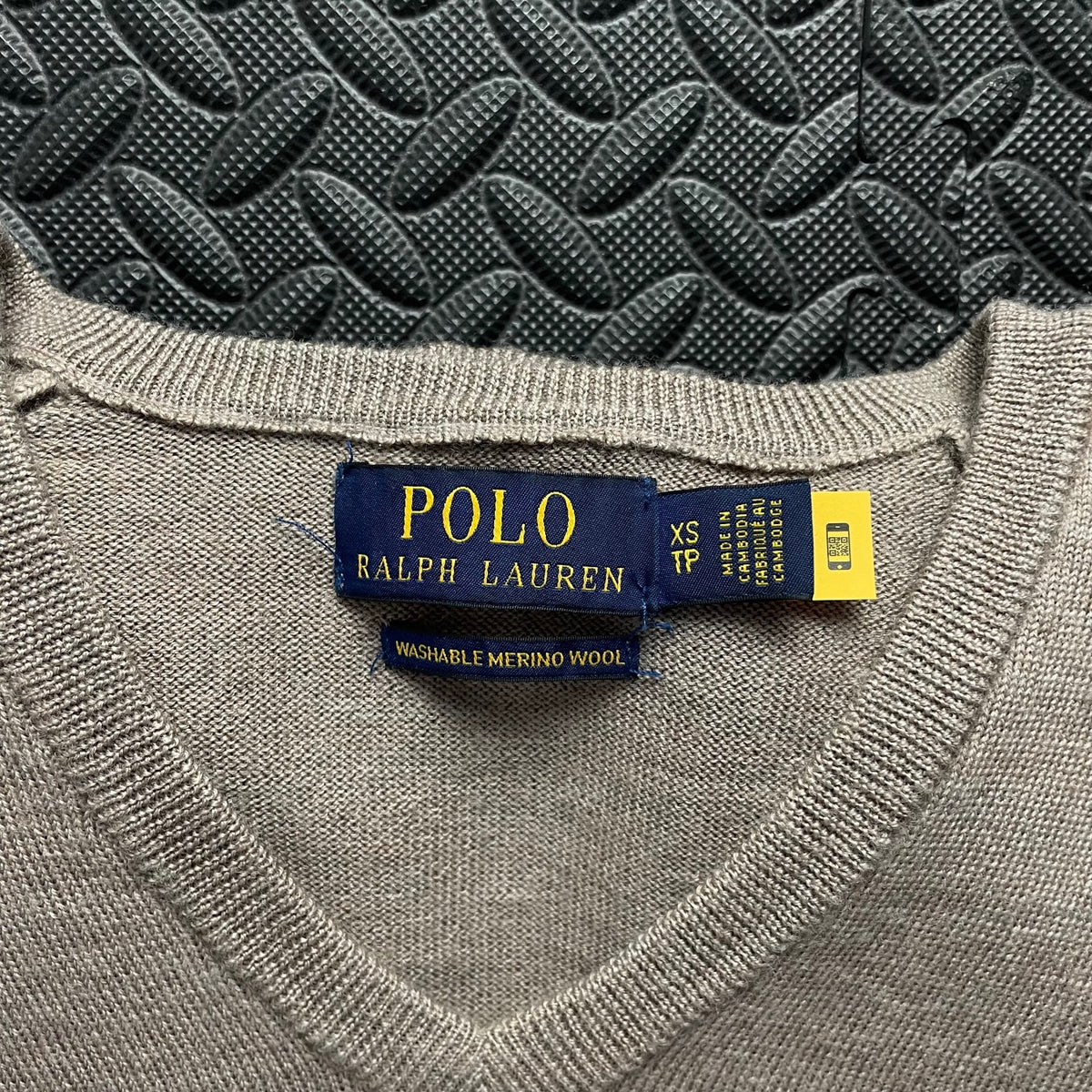 Ralph Lauren Beige V-Neck Jumper | Men’s Classic Fit XS / 3760