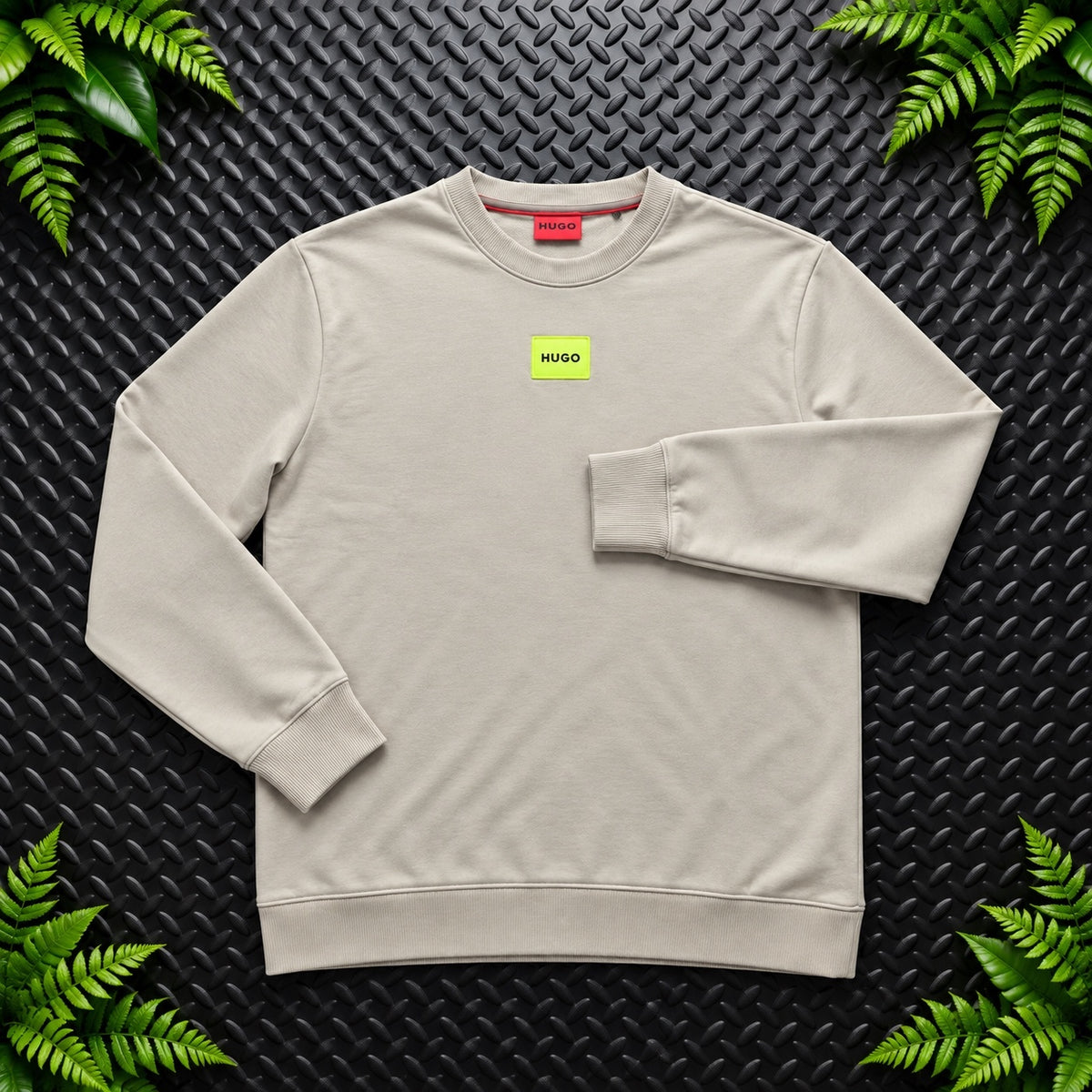Hugo Boss Grey Crewneck Sweatshirt | Men’s L / 3689
