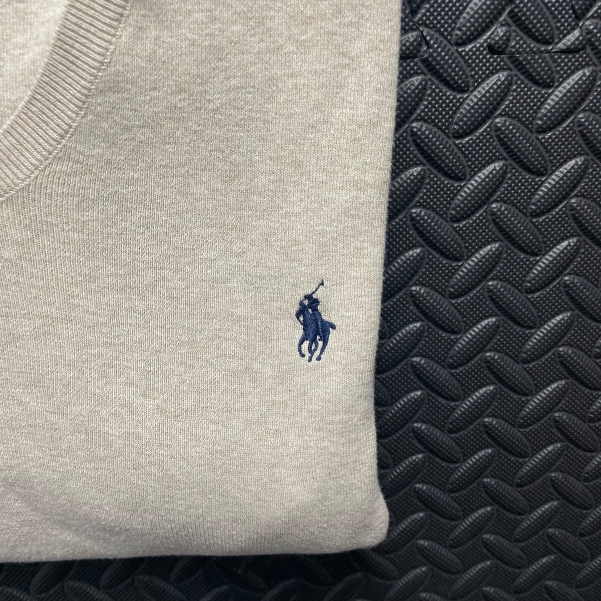 Ralph Lauren Cream V-Neck Jumper | Men’s Classic Fit M / 3742