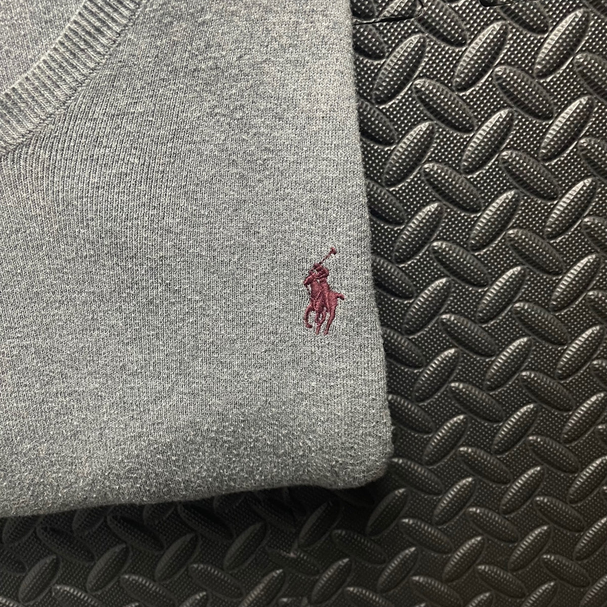 Ralph Lauren Grey V-Neck Jumper | Men’s Classic Fit S / 3783