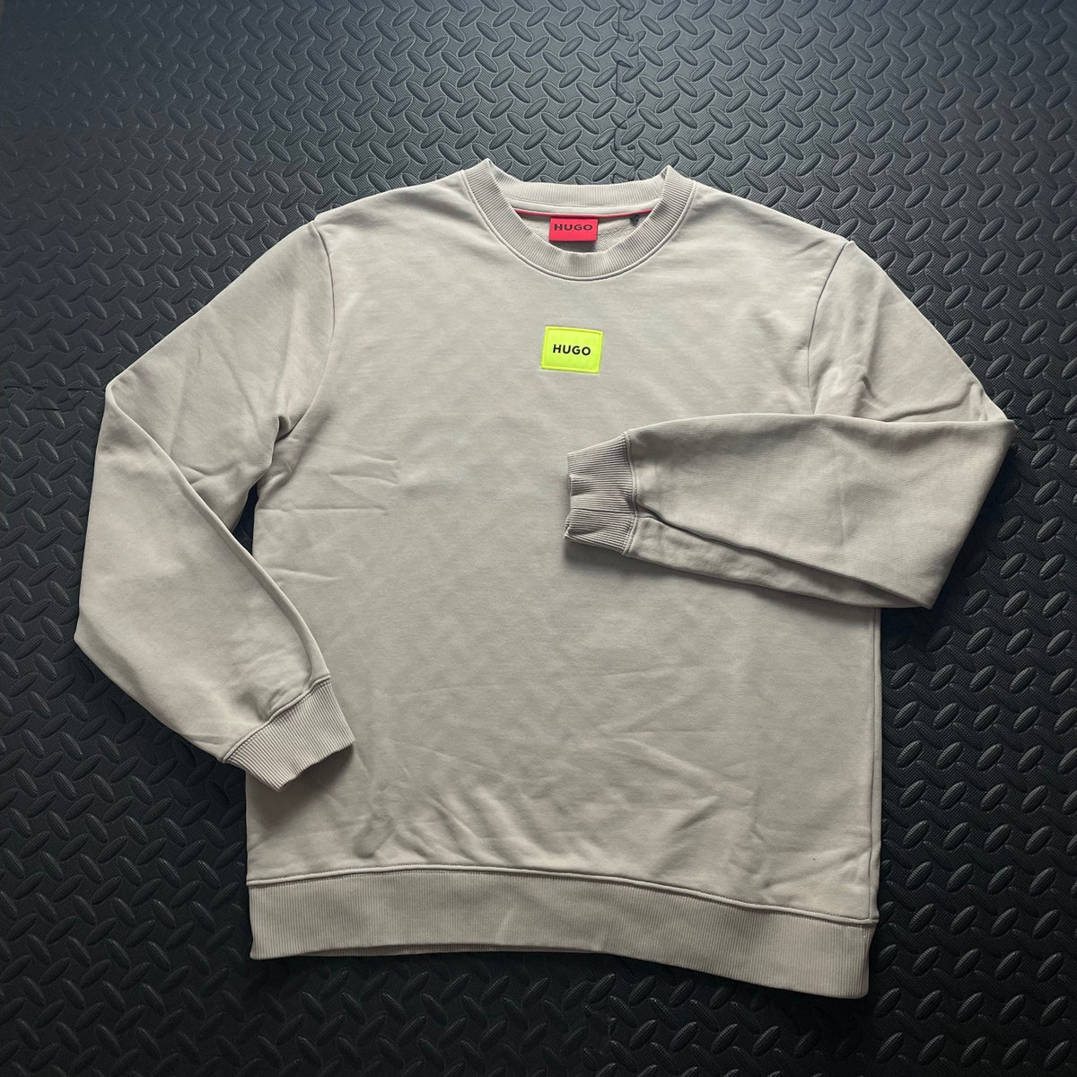 Hugo Boss Grey Crewneck Sweatshirt | Men’s L / 3689