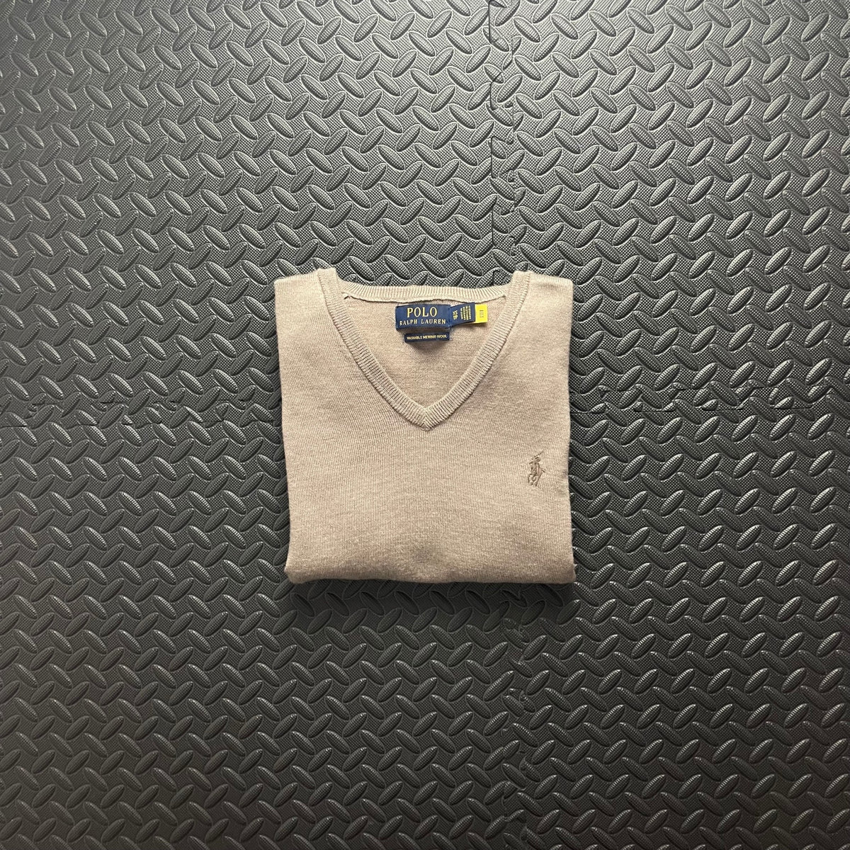 Ralph Lauren Beige V-Neck Jumper | Men’s Classic Fit XS / 3760